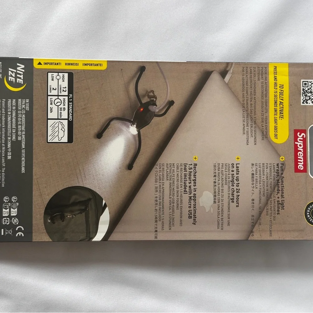 Supreme BugLit Micro Rechargeable Bug Light - Black